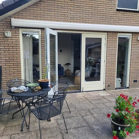 Sundaville Bij Posbank Veluwe 公寓